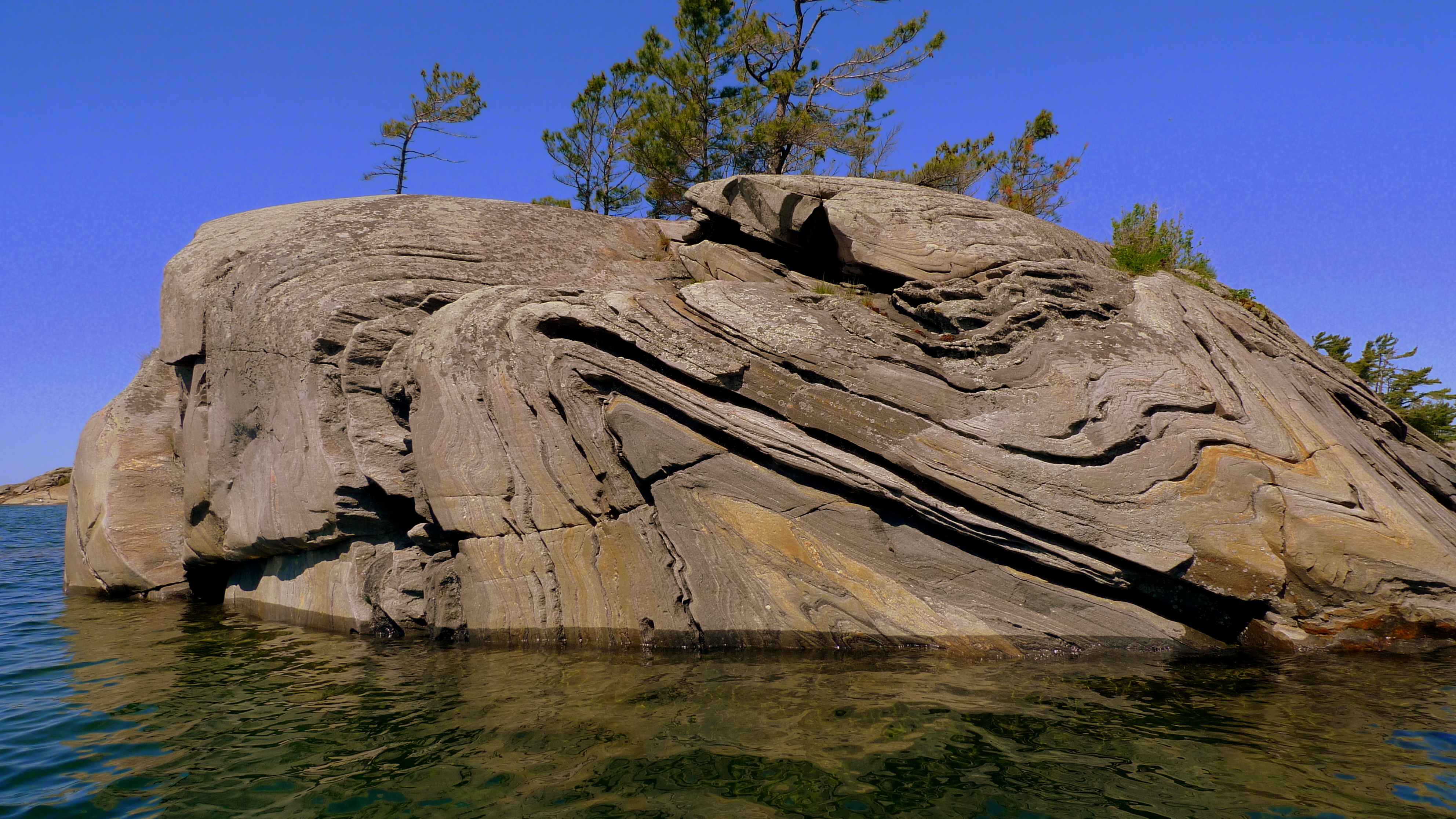 Are folded sedimentary rocks evidence for a young Earth? My response